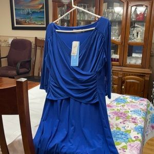 Very flattering blue dress
